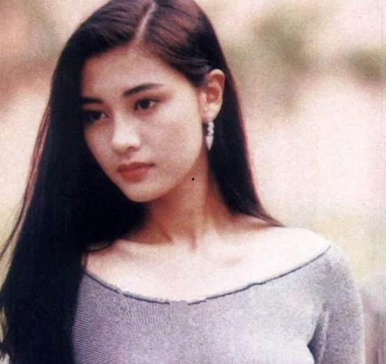 导演爆料李嘉欣视频大全,一场意外的娱乐圈风暴 第1张 导演爆料李嘉欣视频大全,一场意外的娱乐圈风暴 第1张